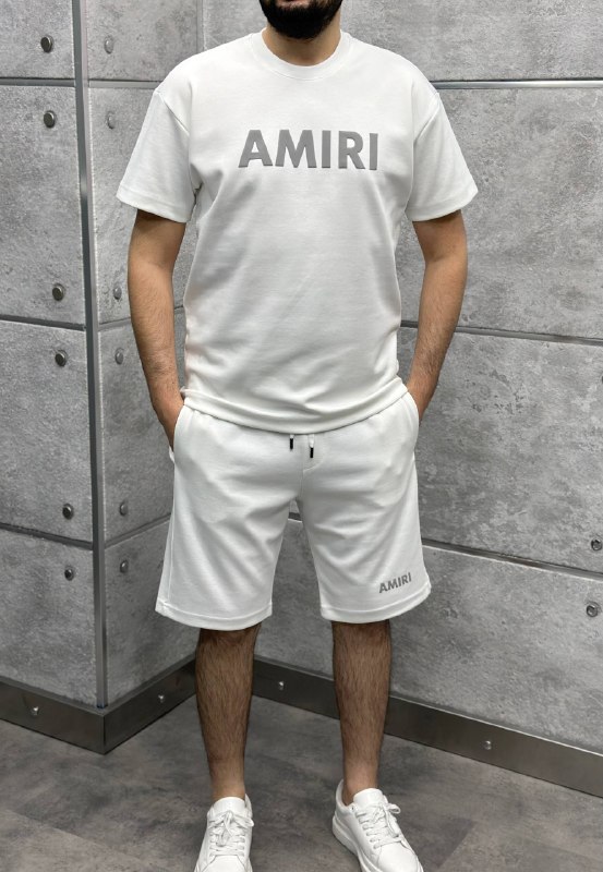 Apparel — TGmnkGcsD_uo view