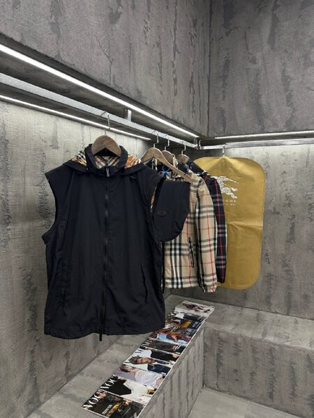 Apparel — TGmxXnkWunTX view 2