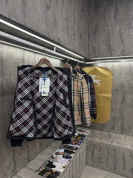 Apparel — TGmxXnkWunTX view 4