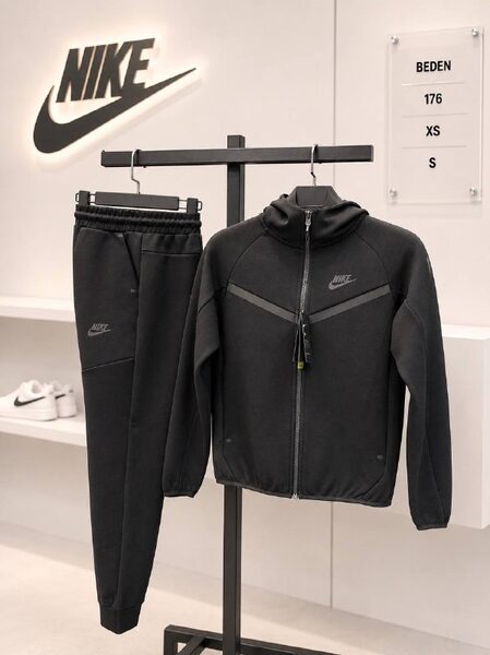 Apparel — TGmyrx5i7Lih view 4