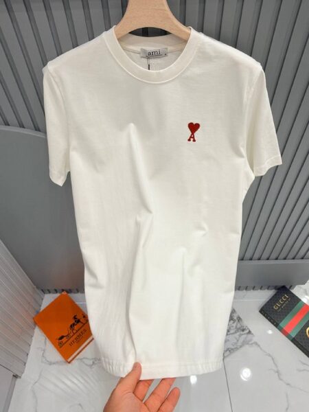 Apparel — TGn2evNsqeP5 view 2