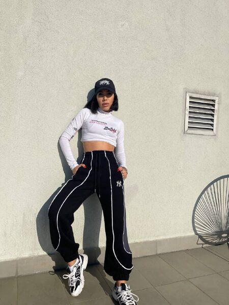 Apparel — TGn3aL0A6azs view 2