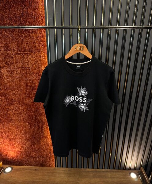 Apparel — TGn57eZCUhPZ view 3