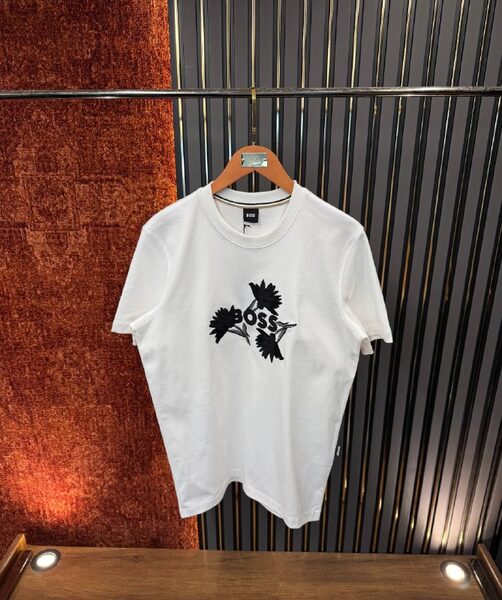 Apparel — TGn57eZCUhPZ view 4