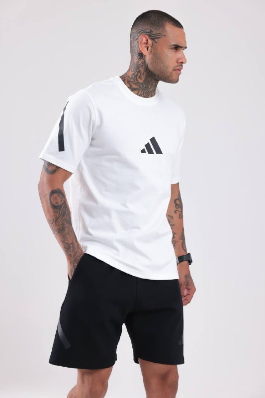 Apparel — TGn5Qk0l8ES_ view