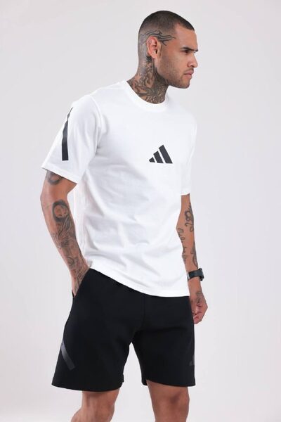 Apparel — TGn5Qk0l8ES_ view 3