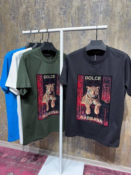Apparel — TGnBsY-qfYlp view 3