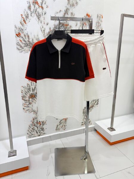 Apparel — TGnEKrfBNS9q view 2