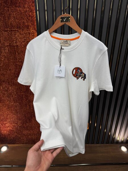 Apparel — TGnEb4yNL4vx view 4
