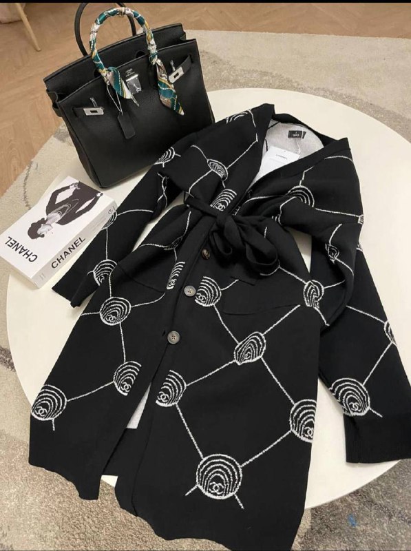 Apparel — TGnGrWiJUF4H view