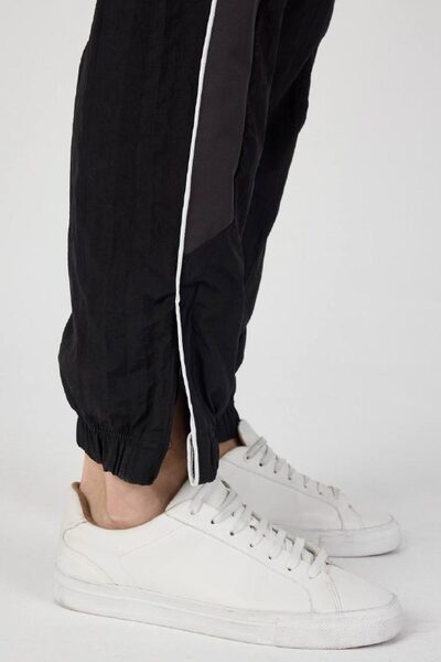 Apparel — TGnI915MP0Fc view 3