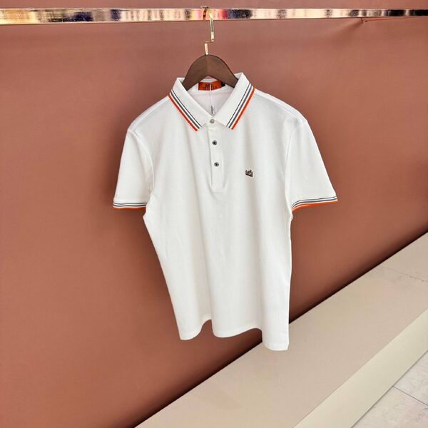 Apparel — TGnVk5b3RavA