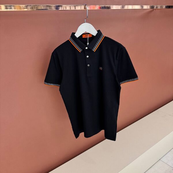Apparel — TGnVk5b3RavA view 2
