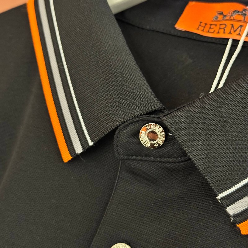Apparel — TGnVk5b3RavA view
