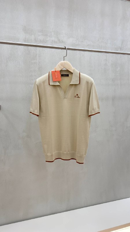 Apparel — TGnY1XHk4u34 view