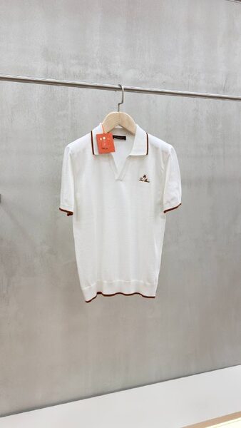 Apparel — TGnY1XHk4u34 view 3