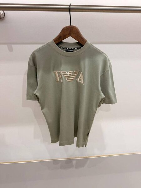 Apparel — TGnZy7FAiouE