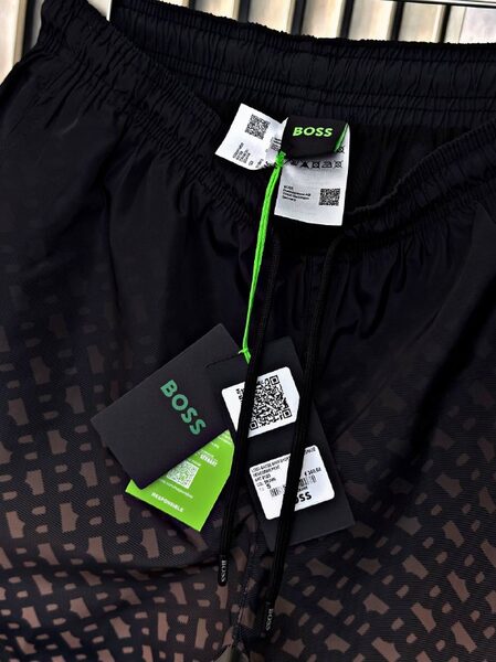 Apparel — TGn_g7F-jBZF view 5