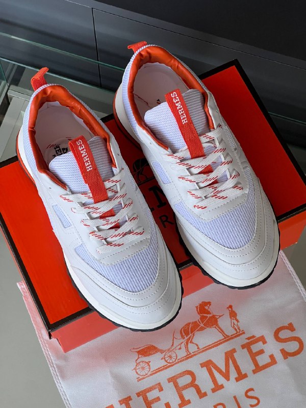 Men's Sneakers — TGncqEd_ZmmR view