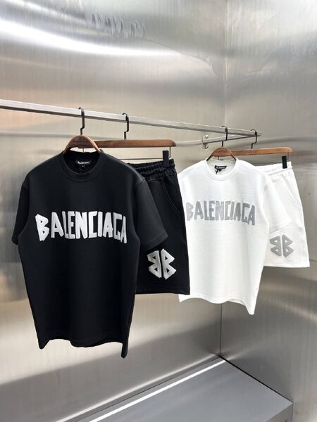 Apparel — TGnfks0UGVDy