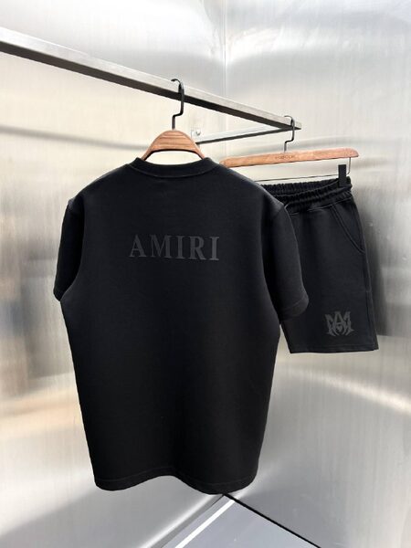 Apparel — TGnhcTZdUVph