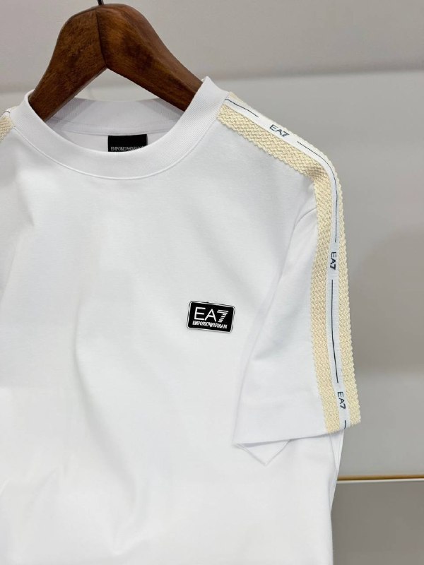 Apparel — TGnljsOFIgRn view