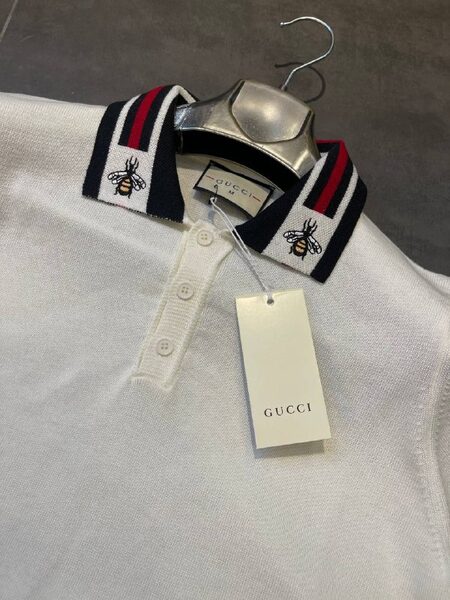 Apparel — TGnpfe4oy-vg