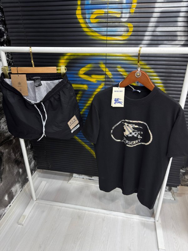 Apparel — TGnyD1Q2Eblp view
