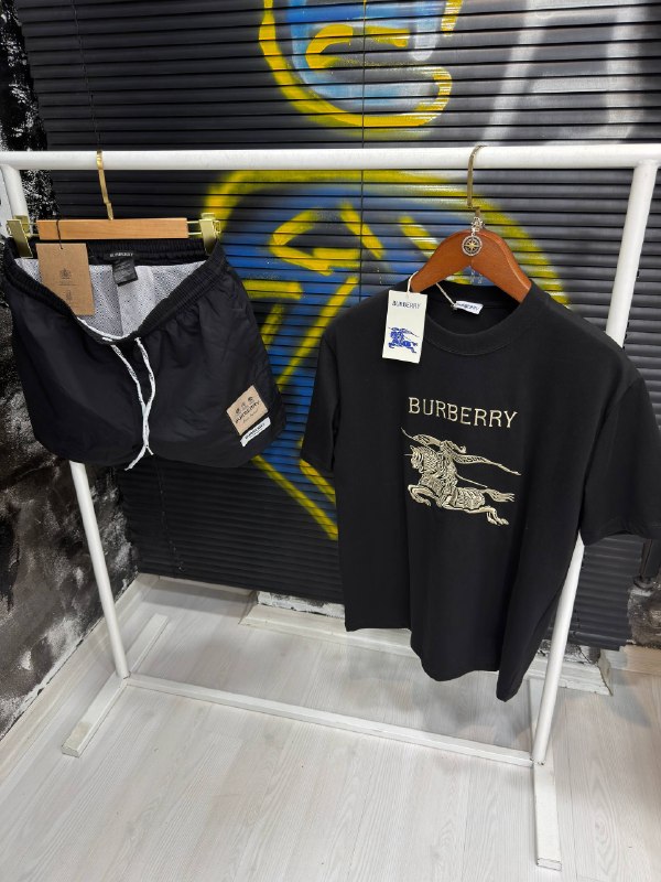 Apparel — TGnyD1Q2Eblp view