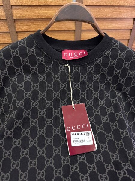 Apparel — TGo49wiXgSRH view 4