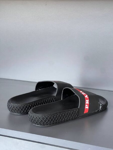 Men's Sneakers — TGo4vSBiHGAV view 3