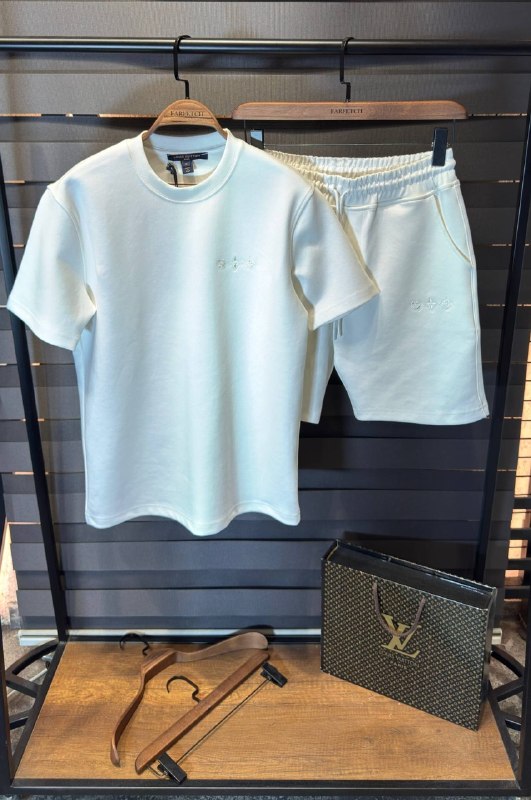 Apparel — TGo7nmvJ2fEF