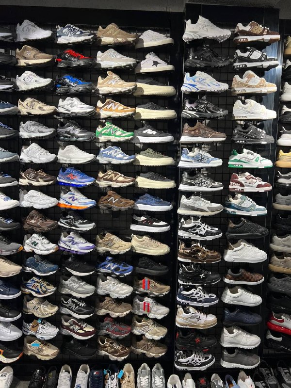 Men's Sneakers — TGo9-XYq2P9I view