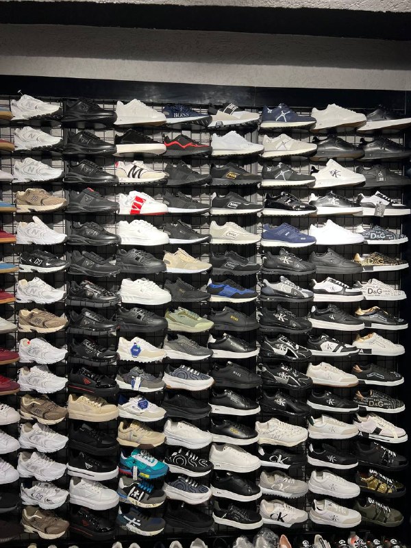 Men's Sneakers — TGo9-XYq2P9I view