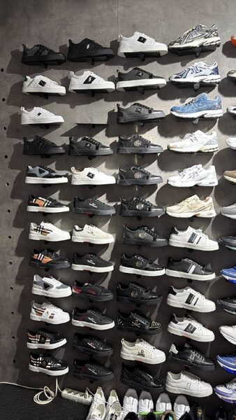 Men's Sneakers — TGoHOo3F9Jhy
