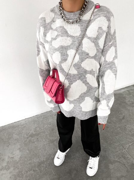 Apparel — TGoJh_Y8Wdkt view 2