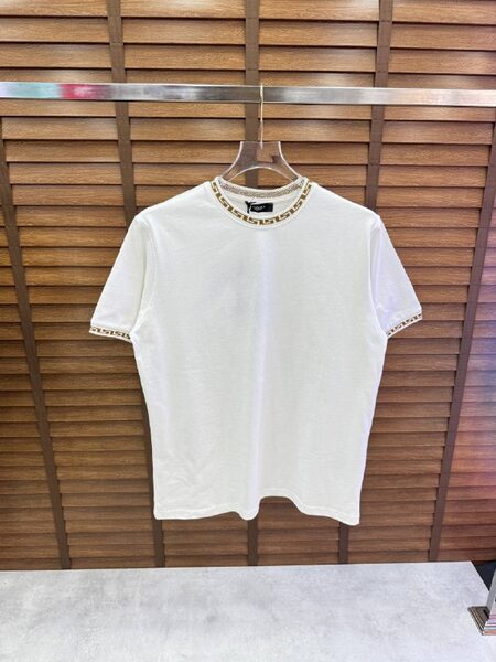 Apparel — TGoNBlhgykU7 view 4