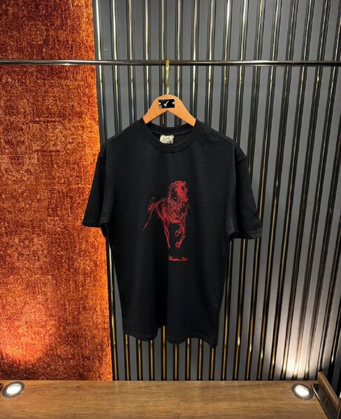 Apparel — TGoPFK1gqxdO