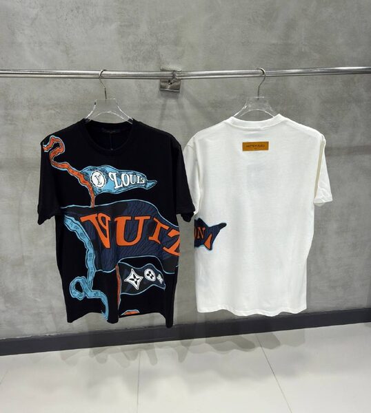 Apparel — TGoVW69bjzjs view 2