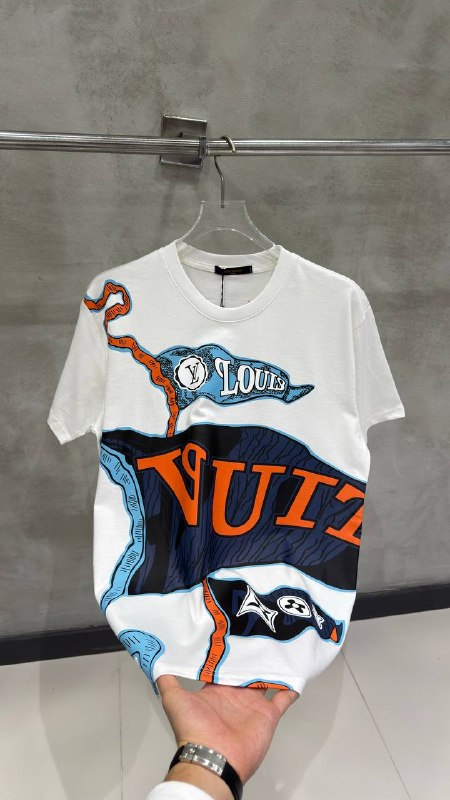 Apparel — TGoVW69bjzjs view