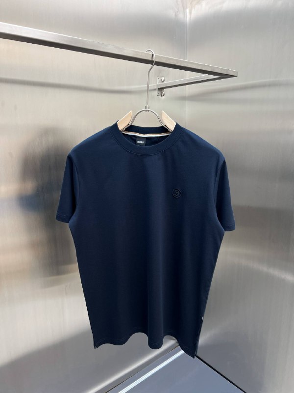Apparel — TGoW1EJwwiSh