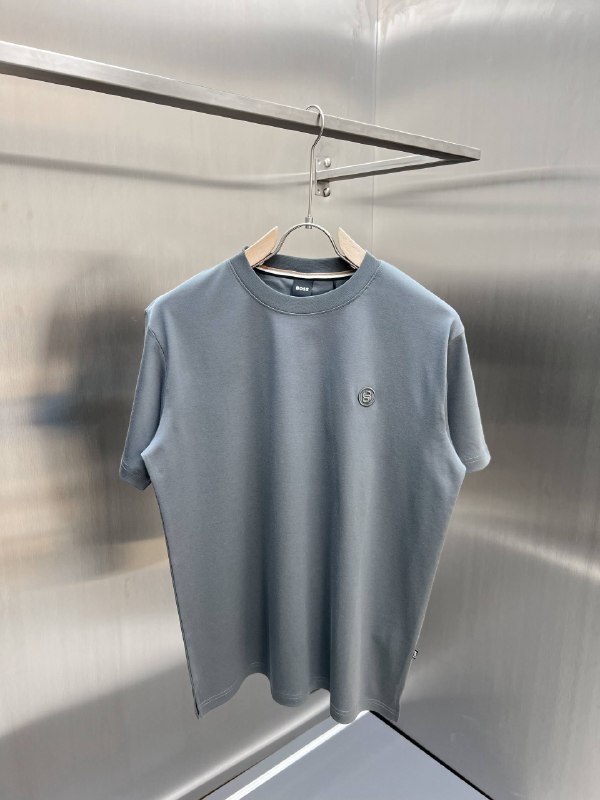 Apparel — TGoW1EJwwiSh view