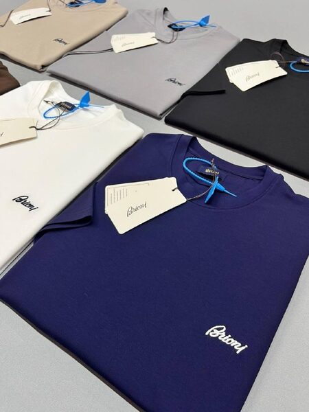 Apparel — TGoXJDym4Z88 view 2