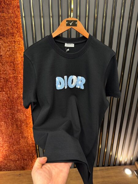 Apparel — TGod0JOOrlwS view 2