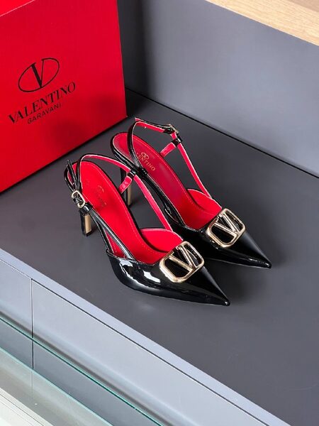 Women's Shoes — TGojzUueFr_s