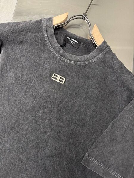 Apparel — TGootBvKw8X9 view 7