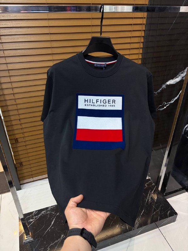 Apparel — TGoz44U2jJ6i view