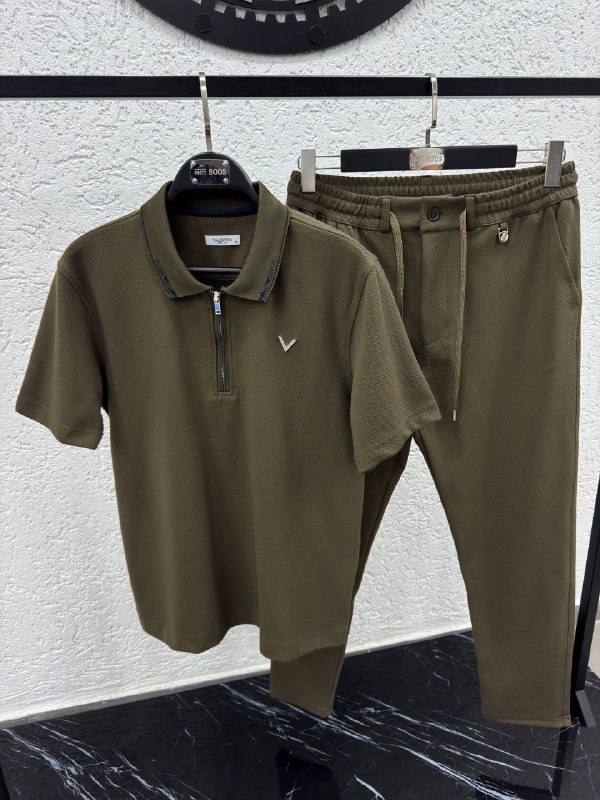 Apparel — TGp-UayaGyu9