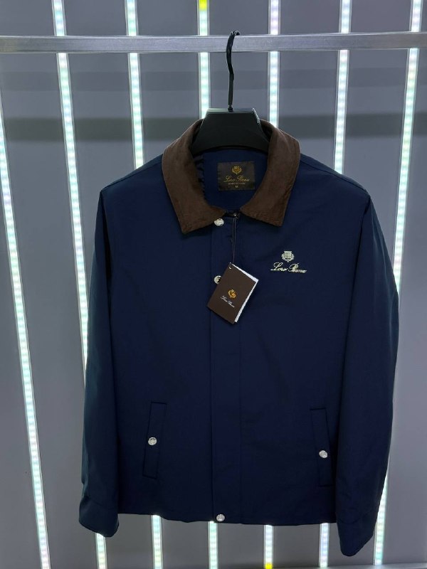 Apparel — TGp4tp1tQFtL