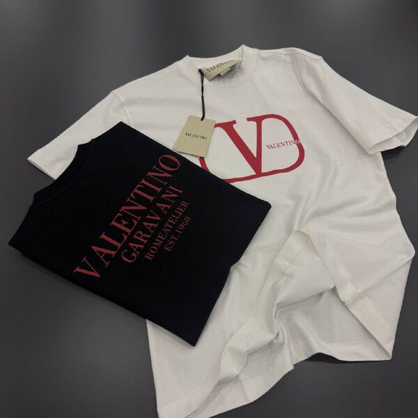 Apparel — TGp8cHTYJ0Yg view 5
